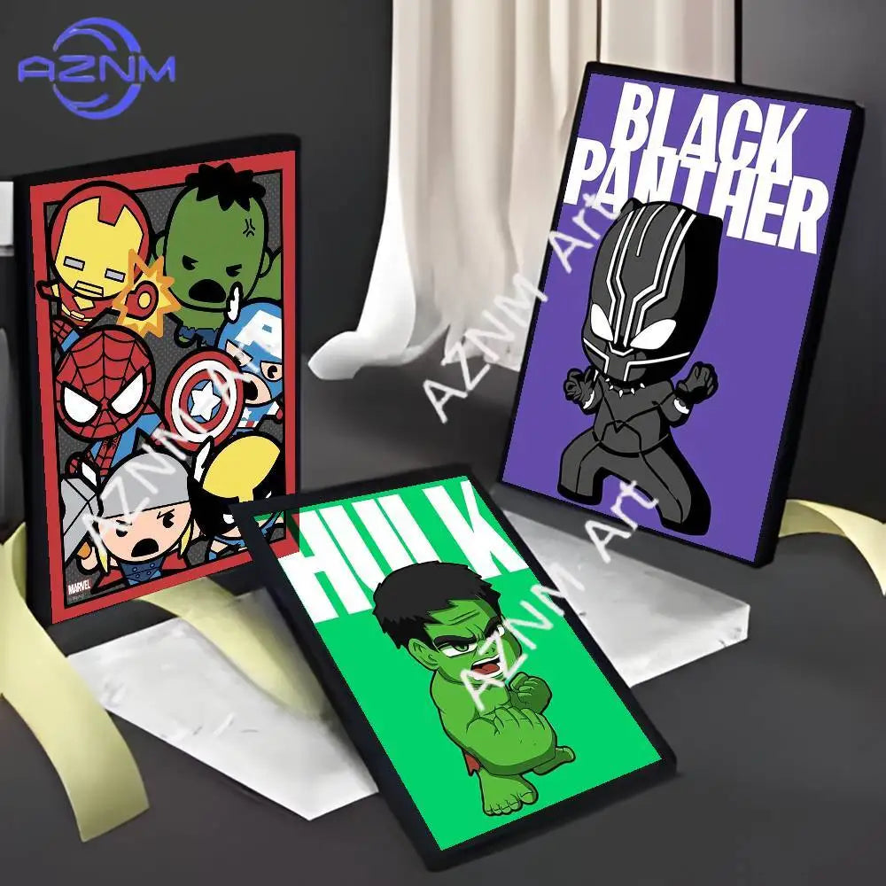 Chibi Iron Man Poster - Gelber Hintergrund