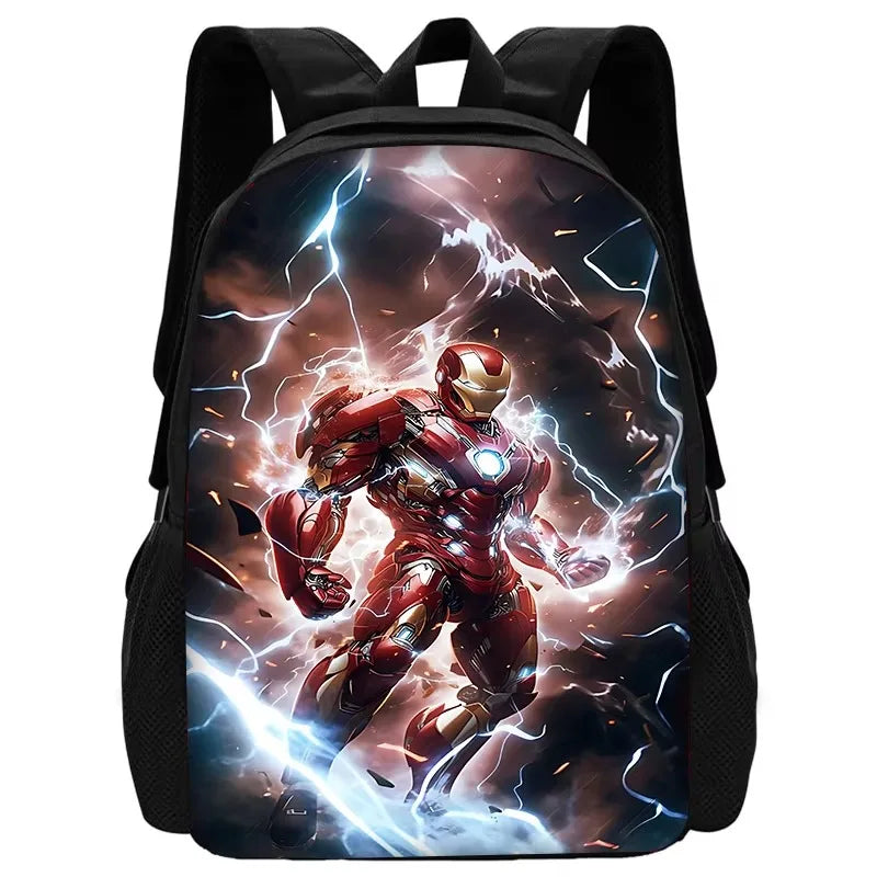 Mochila Avengers Iron Man - Rayos Puño Cerrado